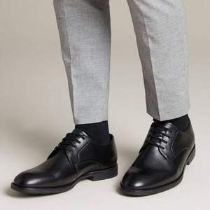 限39.5/40碼，Clarks 其樂(lè) 19年新款 男士 Ronnie Walk 英倫商務(wù)皮鞋