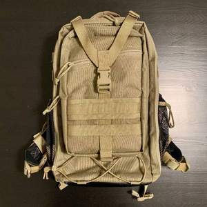 Maxpedition 美國馬蓋先 Pygmy 獵鷹2代簡化版 戰(zhàn)術(shù)雙肩包