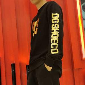 DCSHOECOUSA 男士潮流純棉圓領(lǐng)衛(wèi)衣