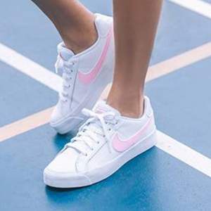 NIKE 耐克 COURT ROYALE AC 女款休闲运动鞋  AO2810-107