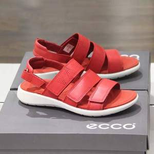 37碼，ECCO 愛(ài)步 Soft 5柔酷5號(hào) 女士牛皮魔術(shù)貼平跟涼鞋218523 