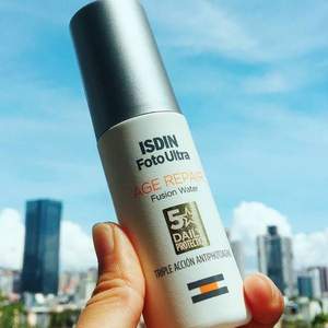 10點開始，ISDIN 怡思丁 臻維光護時光水感抗光老面部防曬液 50ml