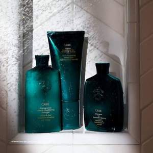 美国贵妇最爱，ORIBE 墨绿踪林系列 滋润柔顺香氛洗发水  250ml