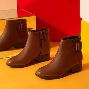 Clarks 其樂 Elvina Dream 女士時(shí)尚側(cè)拉鏈粗跟踝靴