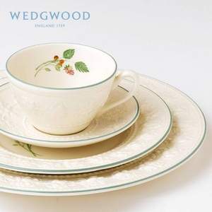 Wedgwood 玮致活 欢愉假日系列 树莓浮雕陶瓷杯碟套装（2杯2碟）