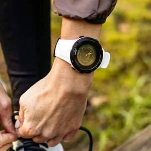 Suunto 颂拓 5 腕带心率传感 户外运动GPS智能手表  