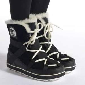US5码，Sorel 北极熊 glacy EXPLORER 女士防水防滑雪地靴