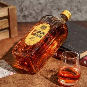 日本原裝進口，Suntory 三得利 大角瓶角牌威士忌 700mL