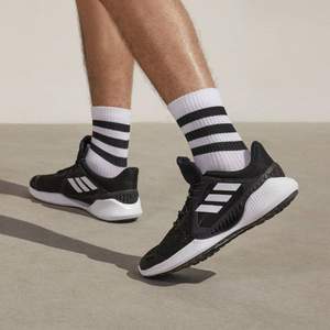 adidas 阿迪达斯 CLIMACOOL VENT 男女款运动网面跑步鞋 