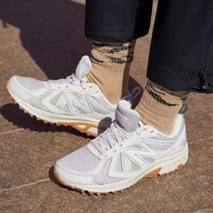 New Balance 新百伦 410V5系列 女士越野缓震跑鞋MT410KF5