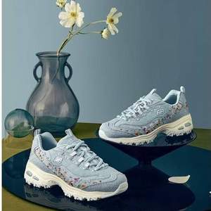 Skechers 斯凯奇 D'LITES系列 女士花卉刺绣休闲运动鞋 149465