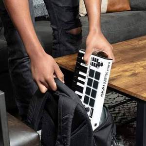 Akai Professional 雅佳 MPK Mini MK3 MIDI音乐键盘控制器 25键