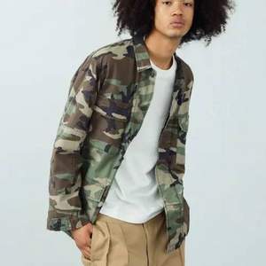 Alpha Industries 阿爾法工業(yè) B.D.U. 男士戰(zhàn)地夾克外套TA1629