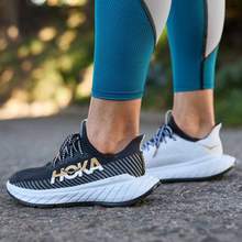 Hoka One One Carbon X3 女士碳板競(jìng)速跑步鞋1123193