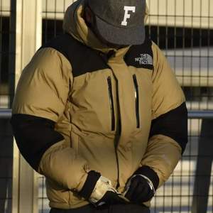 The North Face 北面 Baltrolo Light 輕量光電子羽絨服ND92340