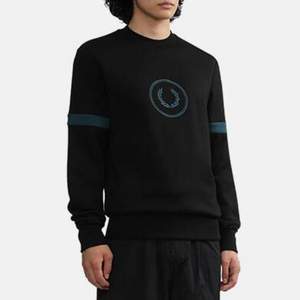 Fred Perry 佛莱德·派瑞 男士重磅加绒保暖麦穗刺绣卫衣M6604