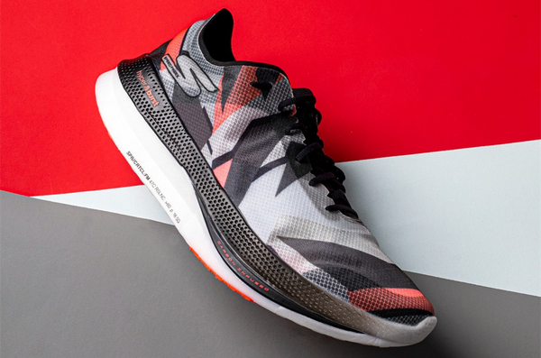 skechers斯凯奇speedfreek飞客顶配碳板跑鞋开箱上脚评测