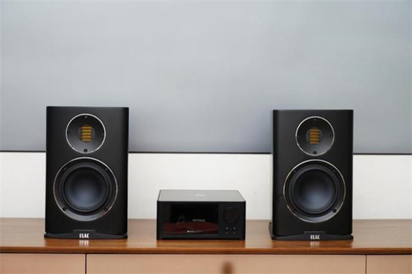 万元级别hifi体验 elac意力音箱bs243.